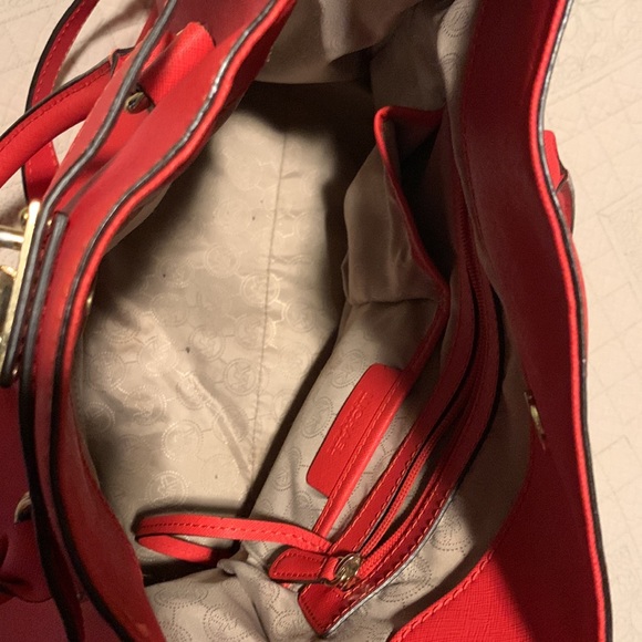 Michael kors bag - Picture 2 of 4